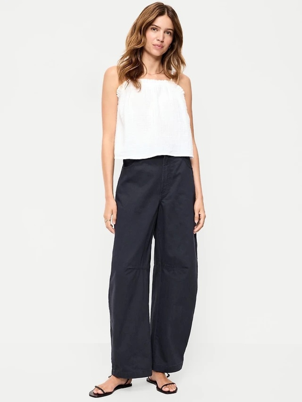 Old Navy Mid-Rise Barrel Chino Pants, Size 2
